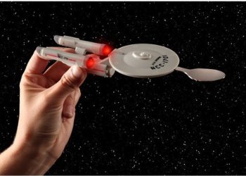 Enterprise em versão colher e Spock para vestir
