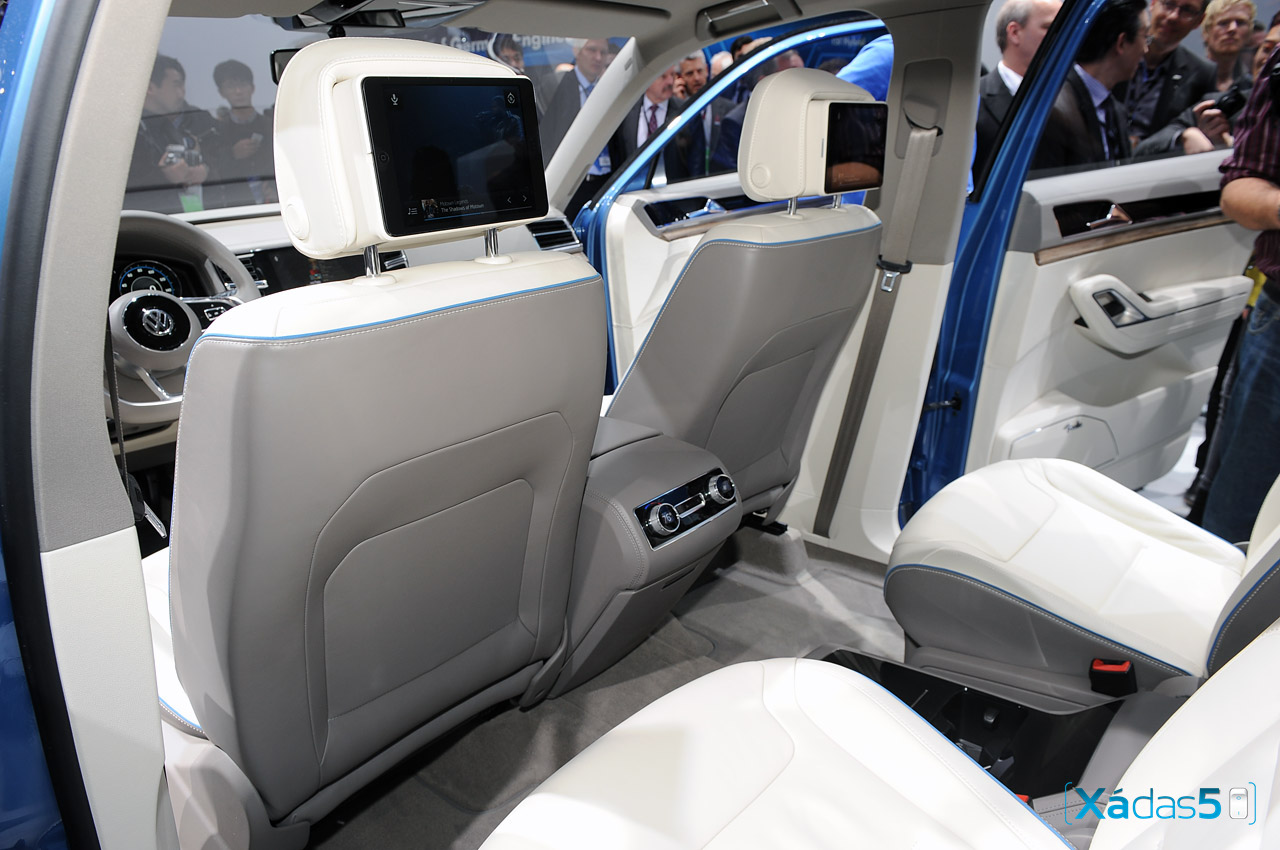 Volkswagen Crossblue - Diesel Hibrido 18 17 volkswagen crossblue concept detroit