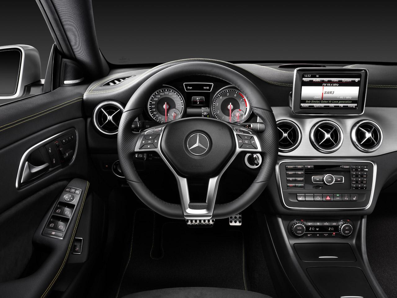 Mercedes CLA apresentado em Detroit 9 Mercedes CLA 27