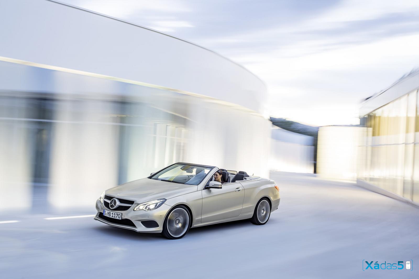 Mercedes Classe E Coupe e Cabriolet facelift - oficial 10 Mercedes Classe E Coupe e Cabriolet 10