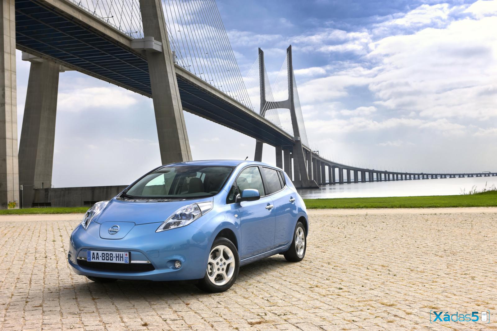 Nissan Leaf por menos €3.000 4 Nissan Leaf 8