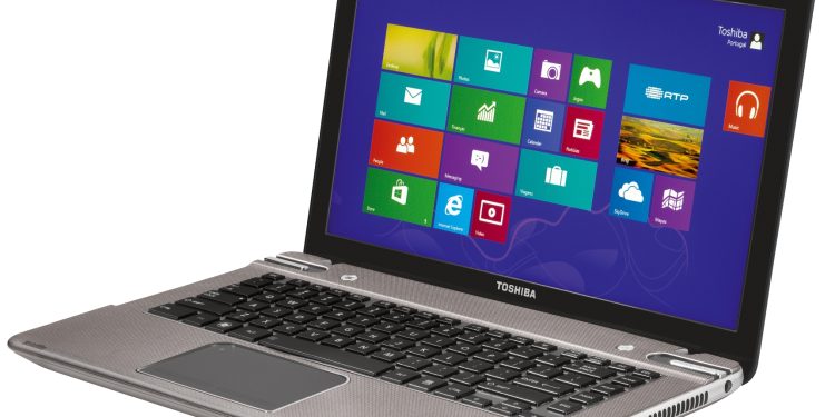 Toshiba Satellite P845t disponível por 999€