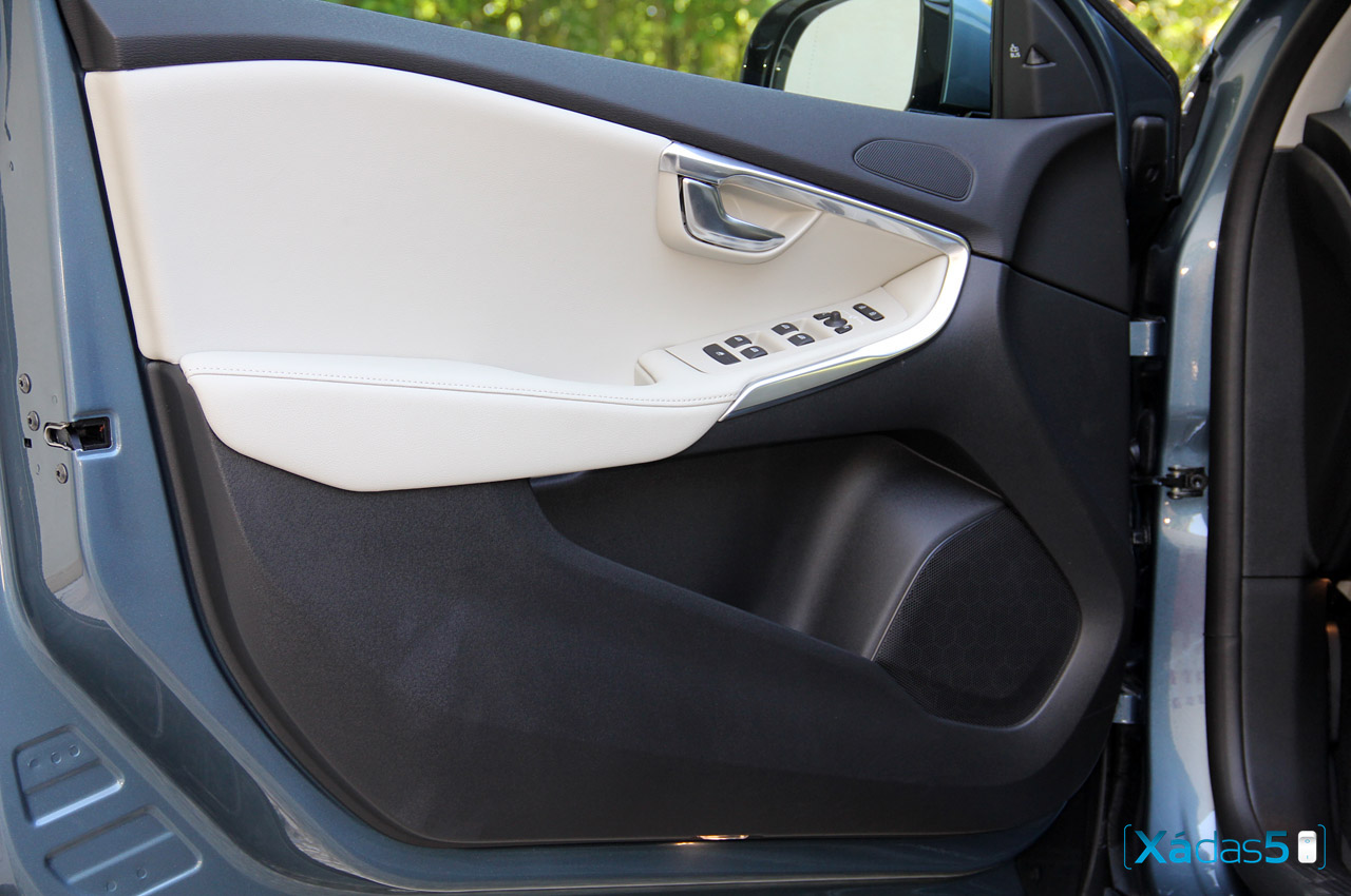 Volvo V40 - estilo sueco 60 Volvo V40 42