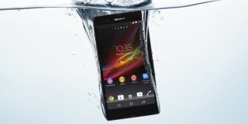Sony apresenta o gigante Xperia Z