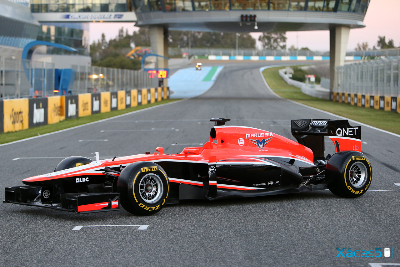 Marussia MR02 2 Marussia MR02 6