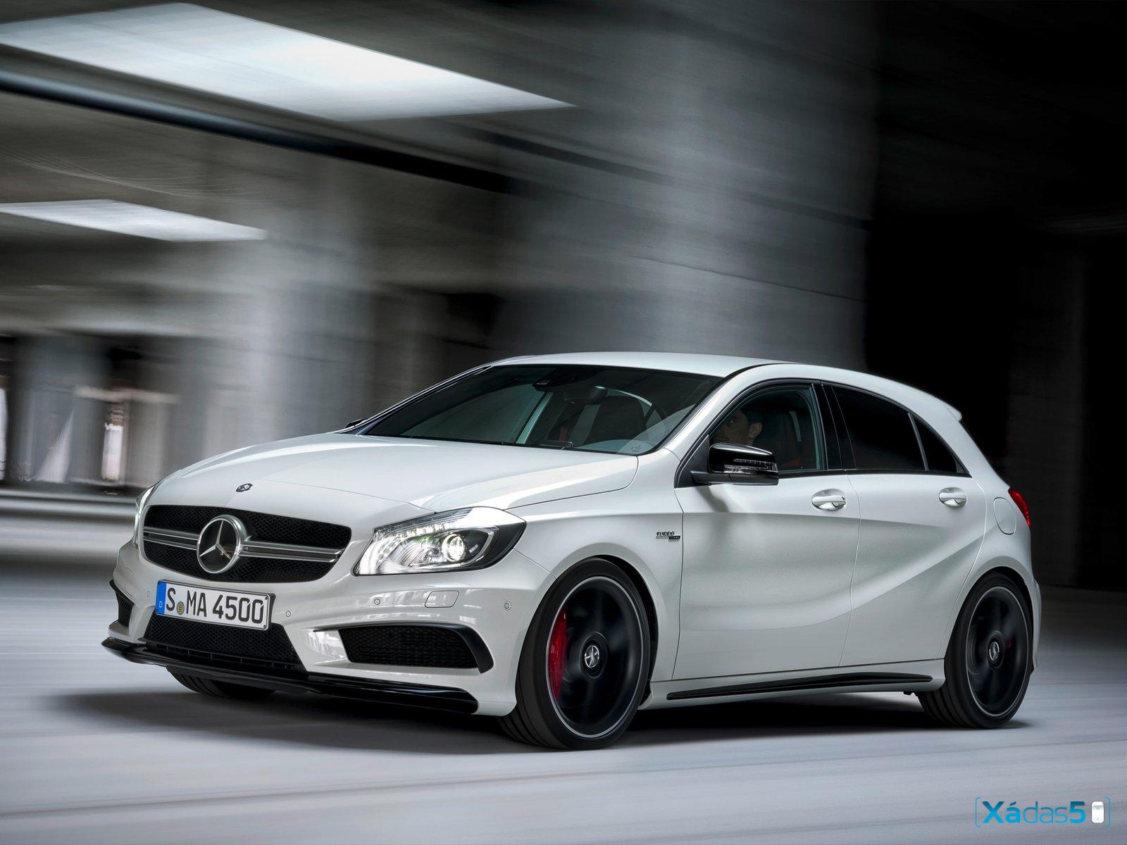 Mercedes-Benz A45 AMG... sem palavras! 22 Mercedes A45 AMG 12