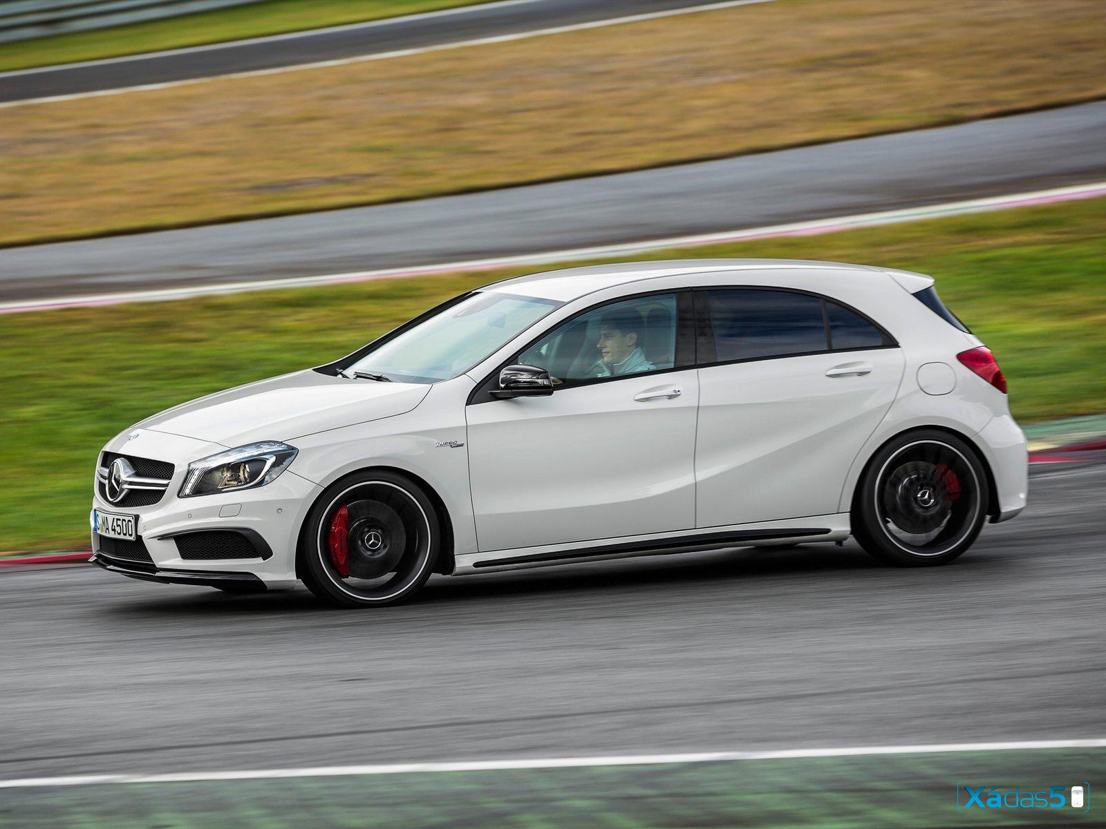 Mercedes-Benz A45 AMG... sem palavras! 20 Mercedes A45 AMG 13