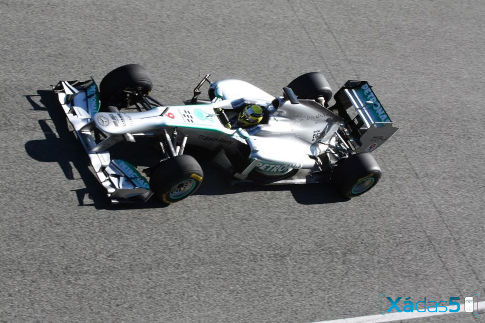 Mercedes W04 9 Mercedes W04 15