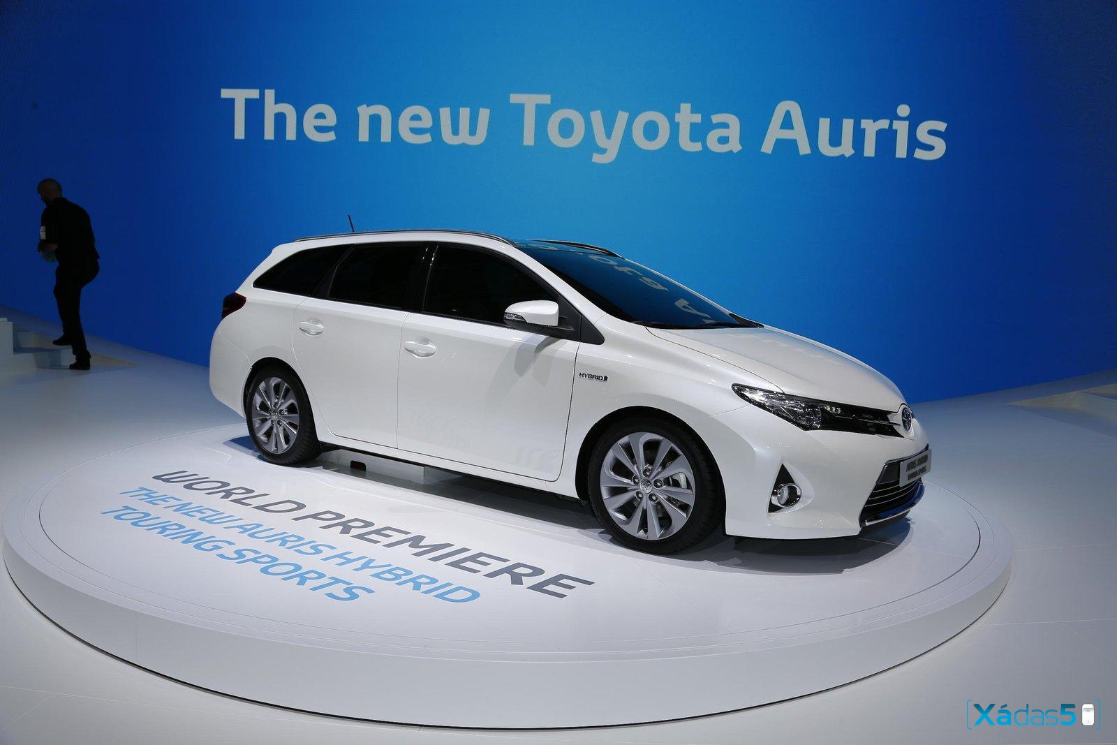 Toyota Auris Touring Sports 6 Toyota Auris Touring Sports 6
