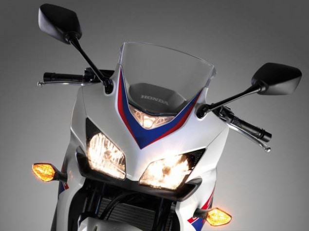 Honda CBR500R 4 2013 Honda CBR500R lo res 01