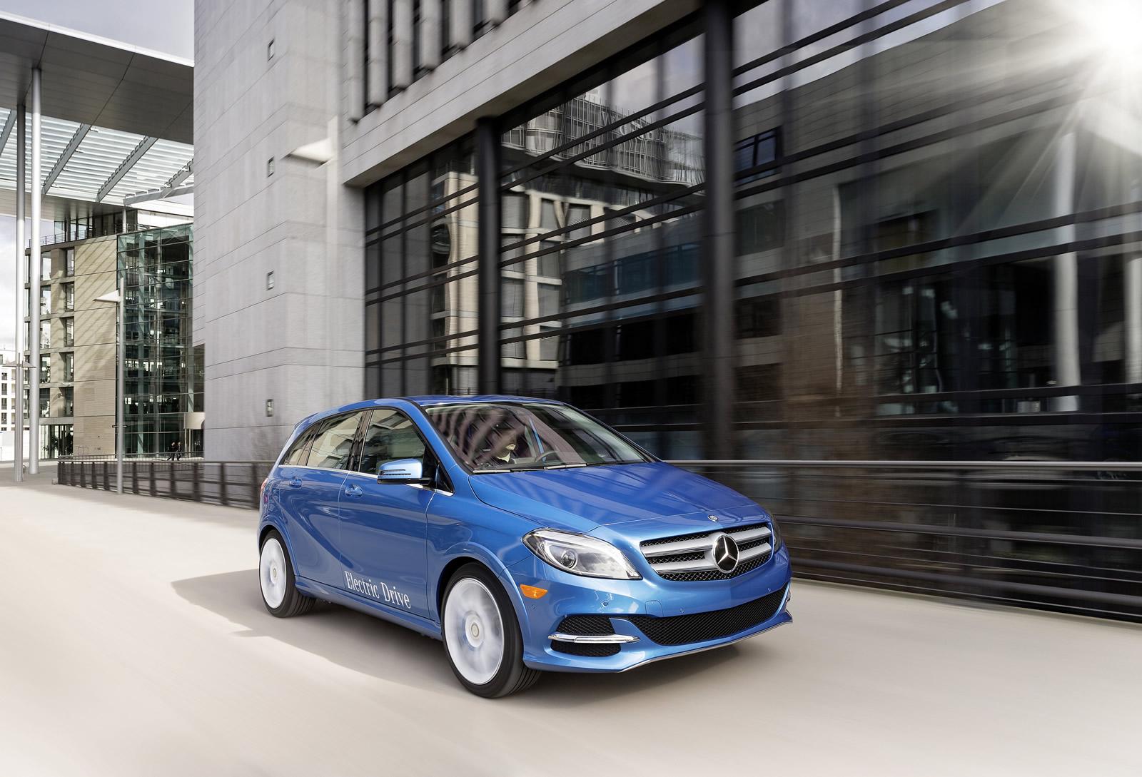 Mercedes-Benz Classe B Electric Drive em 2014 8 Mercedes Benz B 7