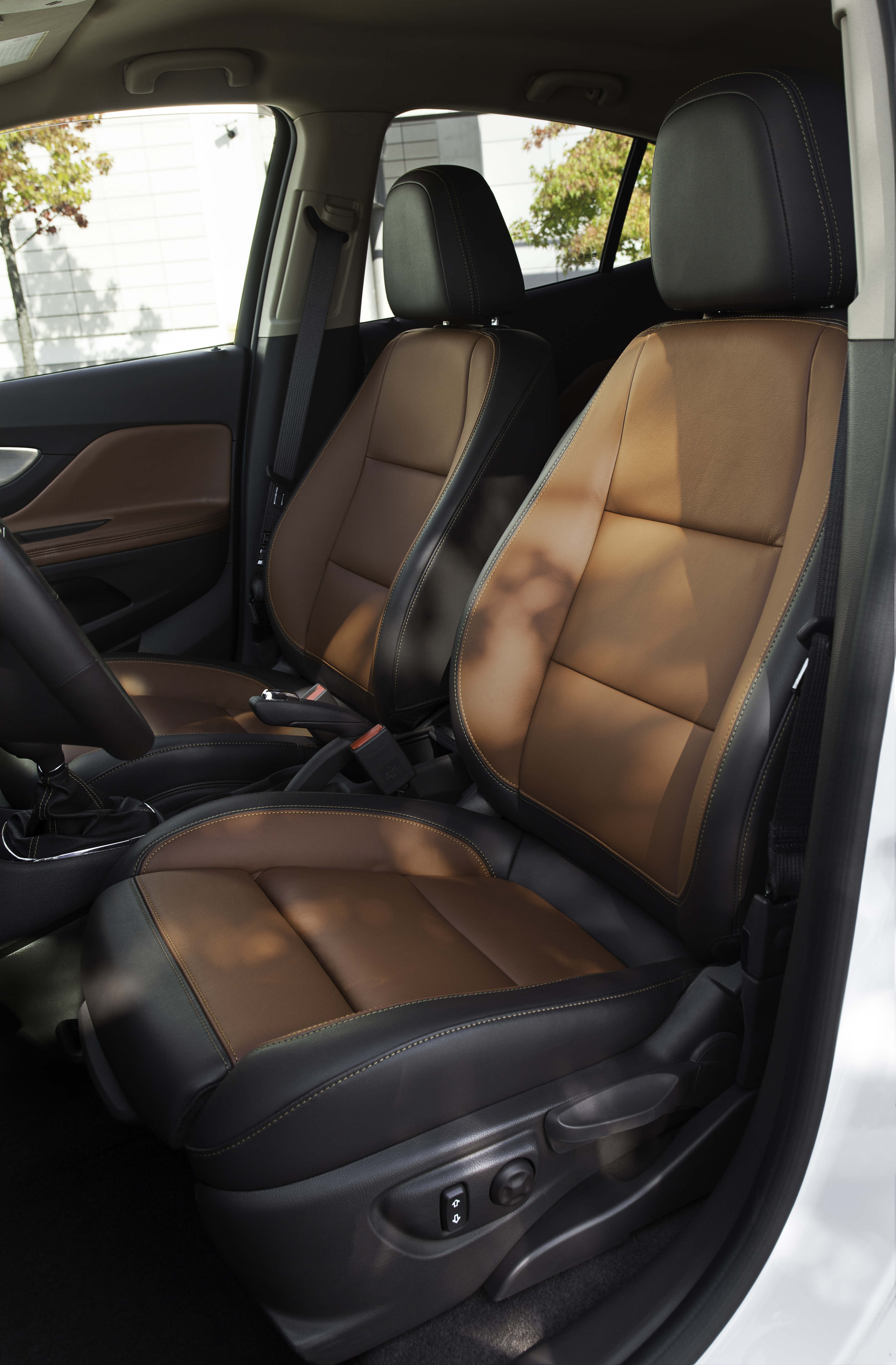 Opel aposta num grande Mokka 15 280389