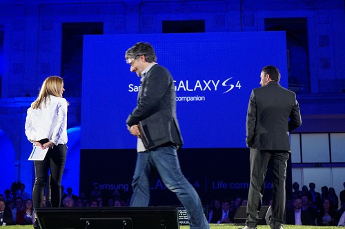 Samsung SIV em festa e na mão 21 DSC014141