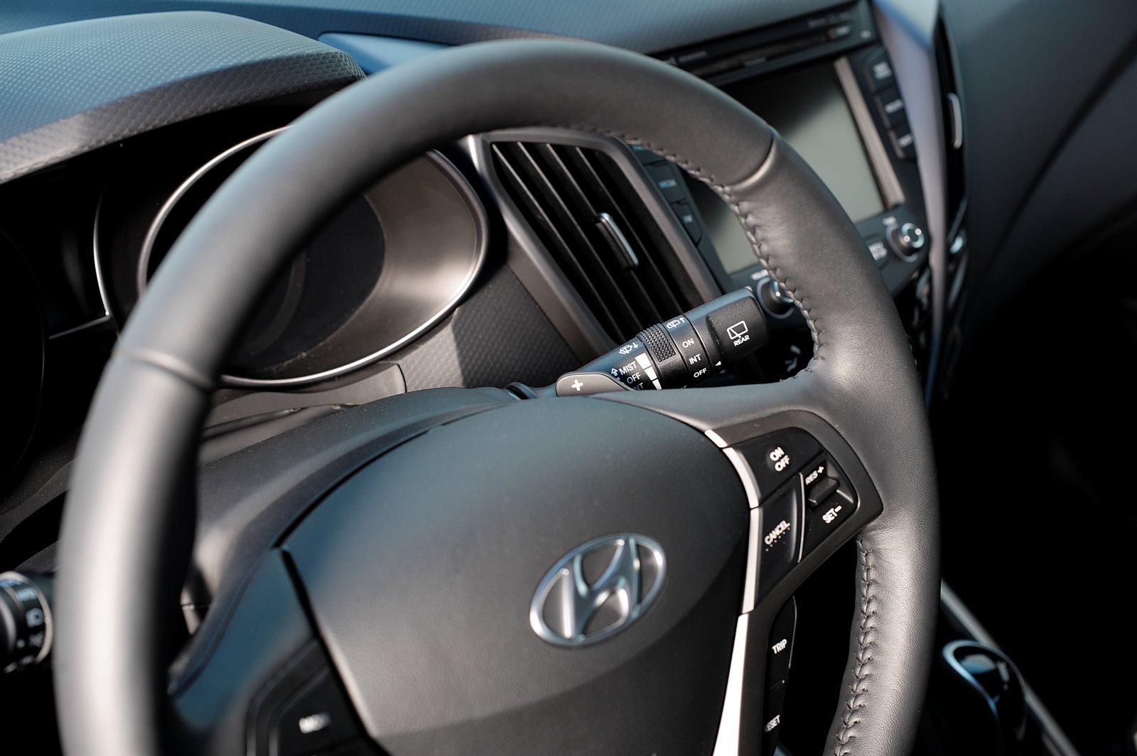 Hyundai Veloster Turbo já chegou ao mercado 21 Veloster Turbo 21