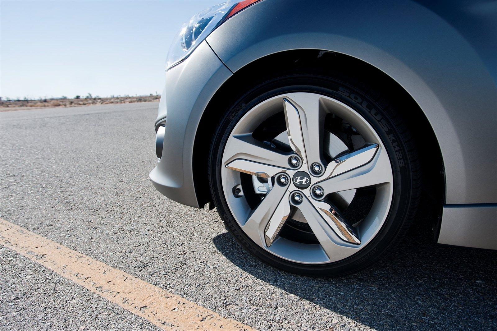 Hyundai Veloster Turbo já chegou ao mercado 27 Veloster Turbo 27