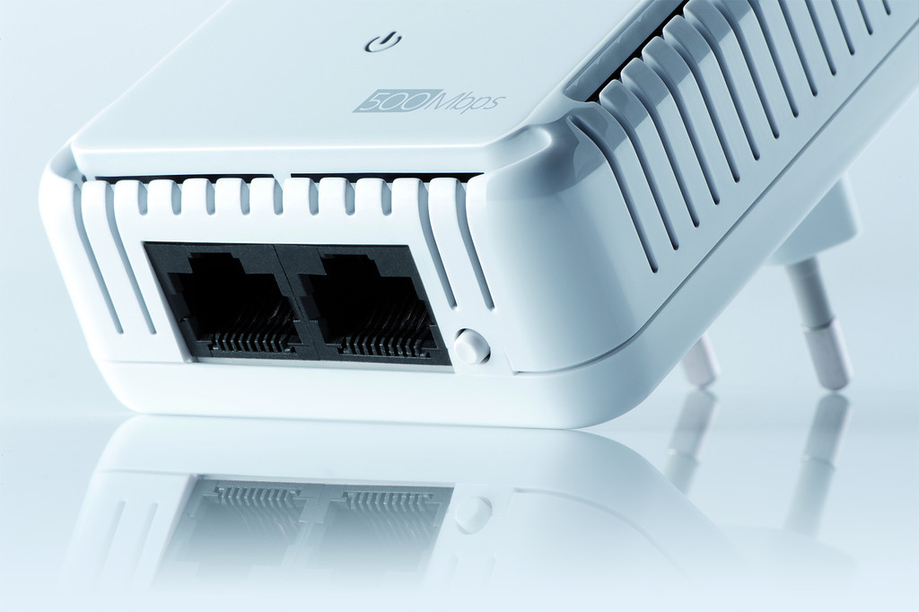Devolo nova gama Power Line com 500Mbps 5 dev dLAN500duo productpicture Closeup EU print 01 XL