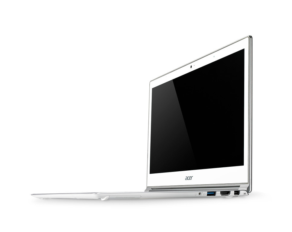 Acer Aspire S7 renovado e melhorado 8 Aspire S7 back open XL