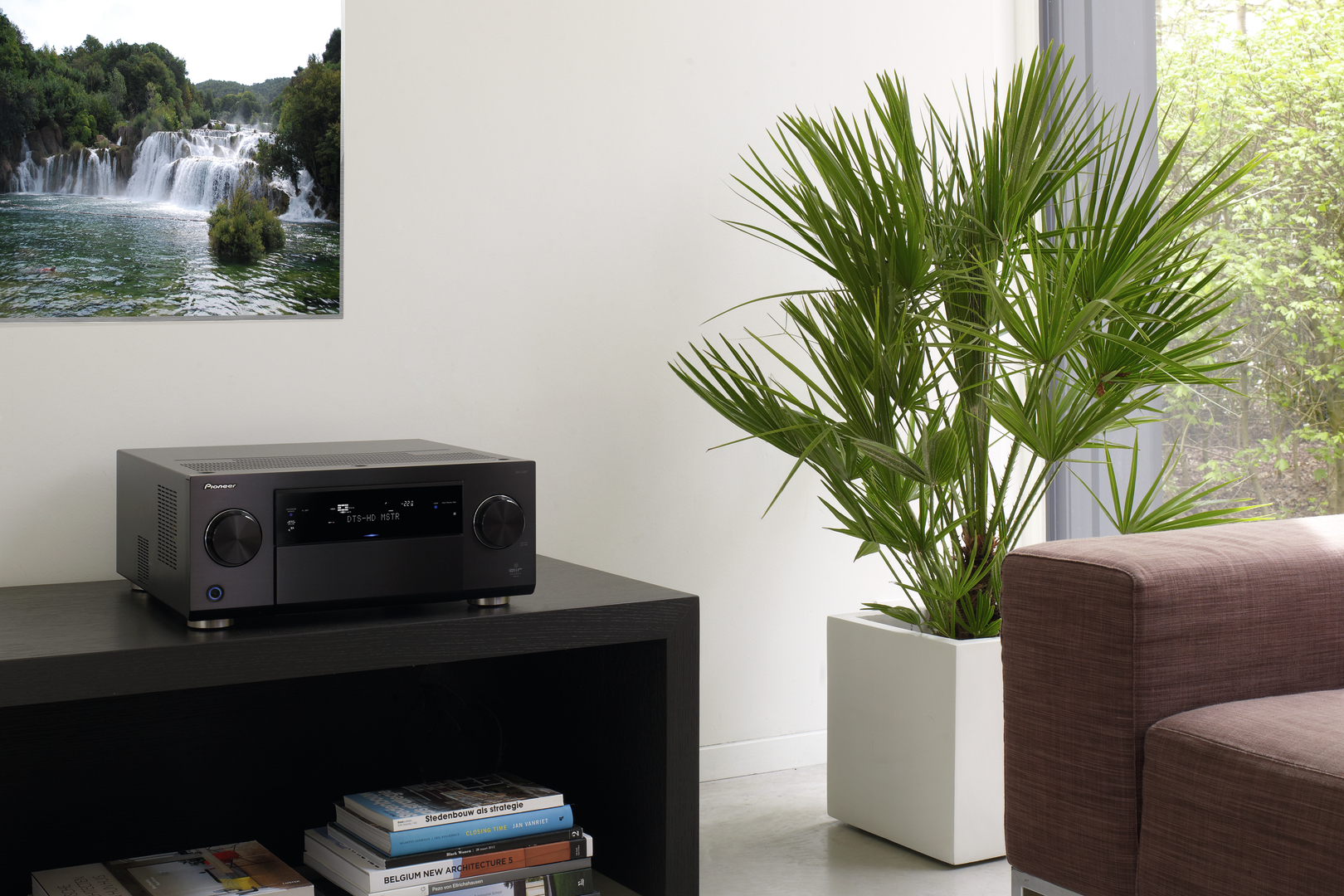 Pioneer lança nova gama de receptores AV