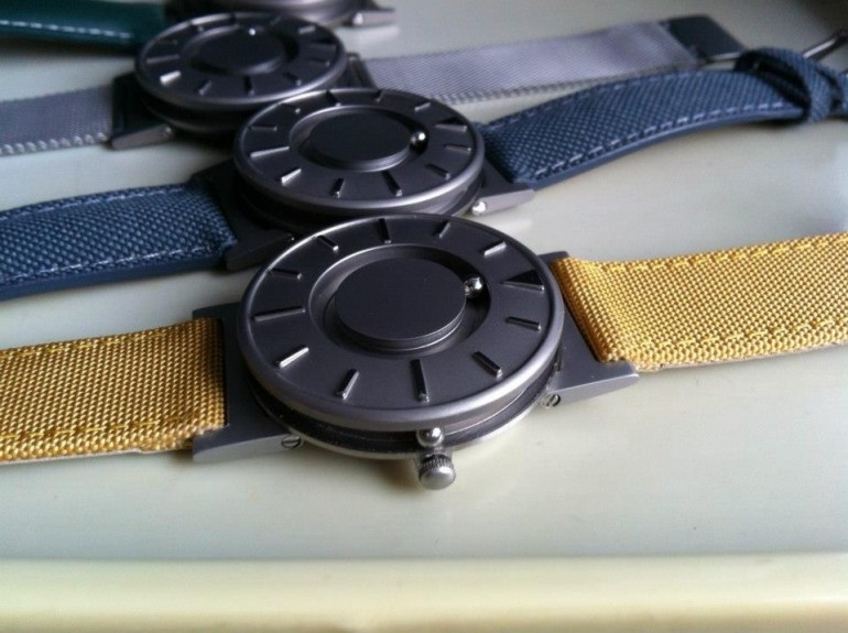 Eone Bradley, um relógio para invisuais 4 eone bradley tactile watch 4