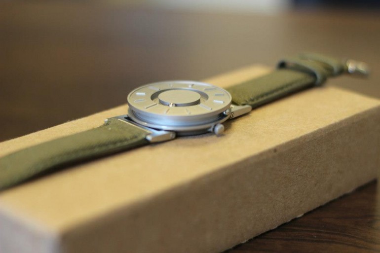 Eone Bradley, um relógio para invisuais 5 eone bradley tactile watch 5