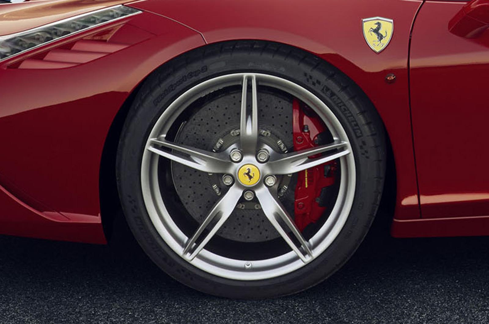 Ferrari revela 458 Speciale 11 458 speciale 8