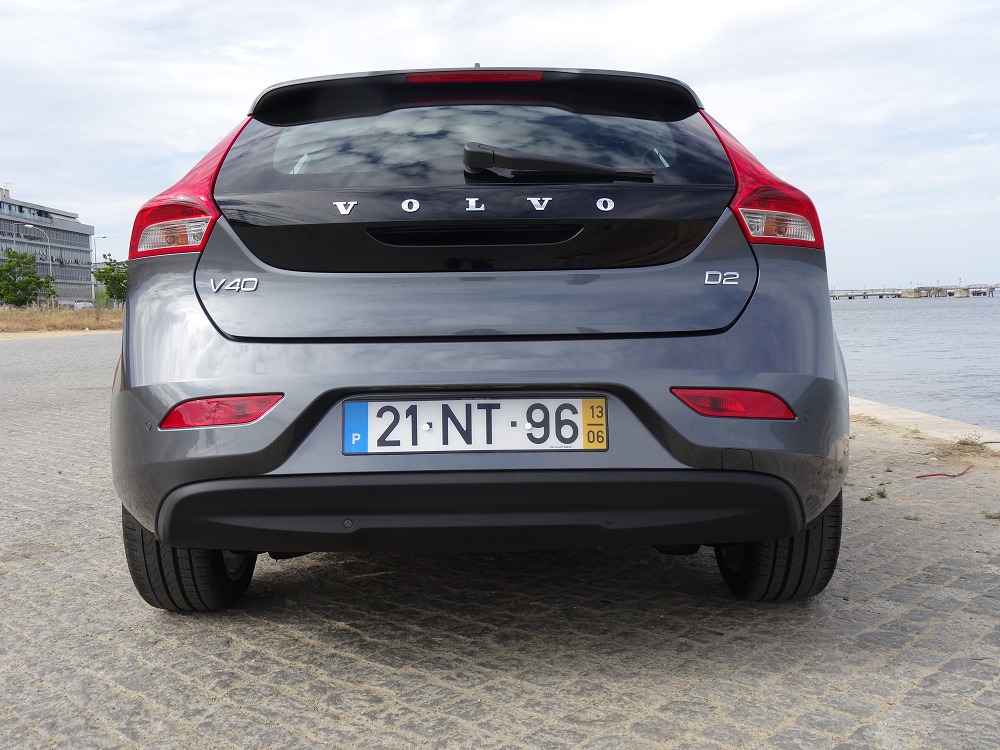 Ensaio Volvo V40 D2 22 DSC00824