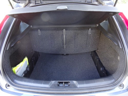 Ensaio Volvo V40 D2 6 DSC00902