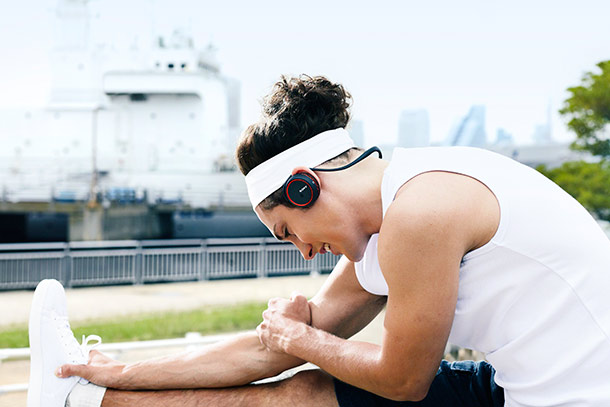 Novos auscultadores Sony sem fios e à prova de salpicos 11 Novos auscultadores Sony sem fios e à prova de salpicos