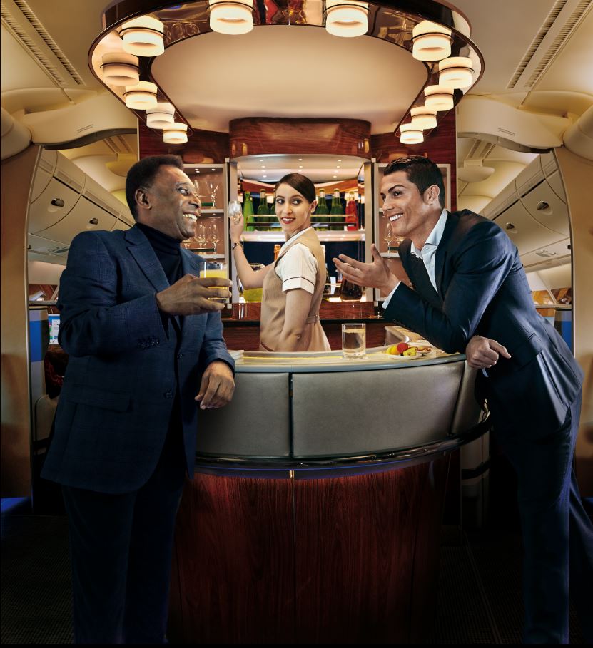 Nova campanha Emirates junta Ronaldo e Pelé