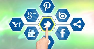 Mãe e Pai, tirei o canudo em Redes Sociais!