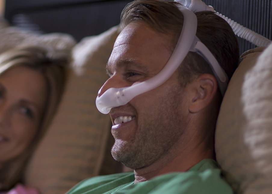 Philips DreamWear, a revolucionária máscara com arnês para o ajudar a dormir