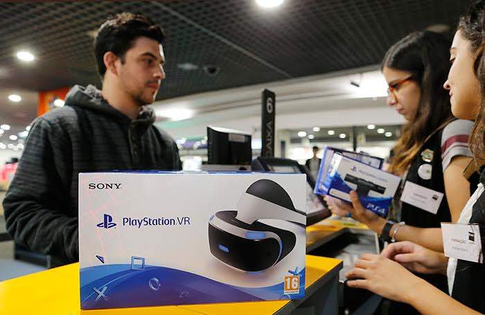 Já se compra o PlayStation VR nas lojas portuguesas