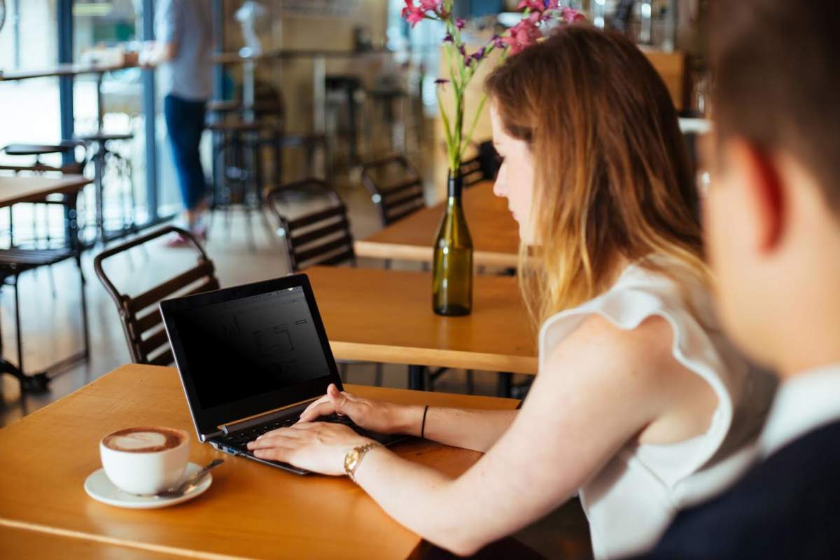 Proteja a informação dos olhares indiscretos com os Privacy Screens da Targus