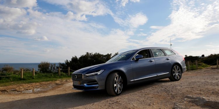 Volvo V90 D4 Inscription - guiei o vislumbre do futuro 1 Volvo V90 D4 Inscription – guiei o vislumbre do futuro