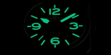 Bell & Ross BR 03-92 Nightlum aposta na legibilidade