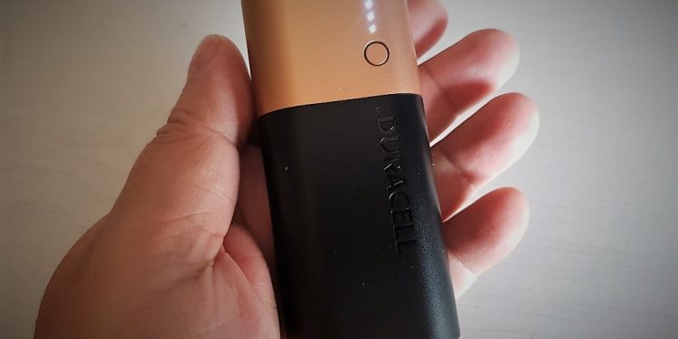 Análise Duracell Powerbank 6.700mAh