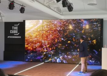 SPC em Madrid, Tudo ligado, todos ligados