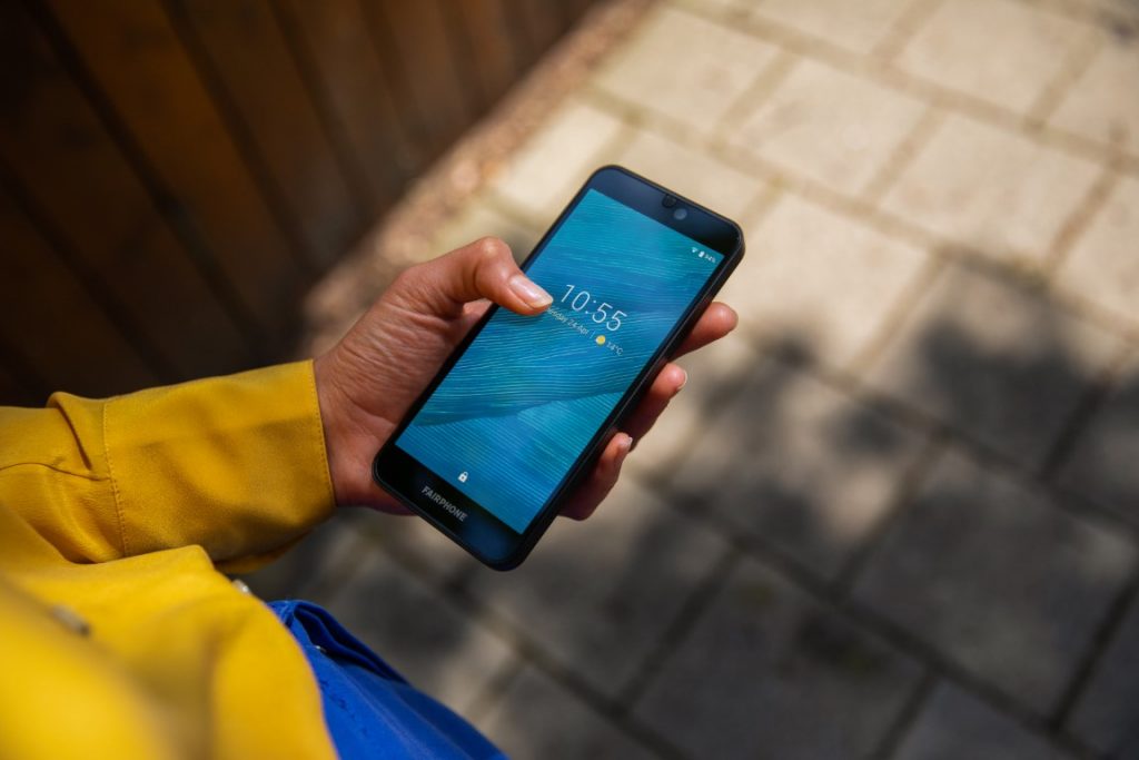 Fairphone 3 launch campaign Device in Hand