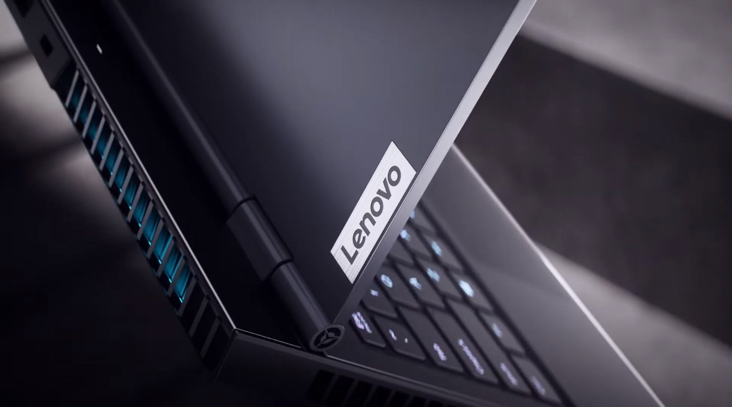 Lenovo renova gama Gaming dos laps aos desktops