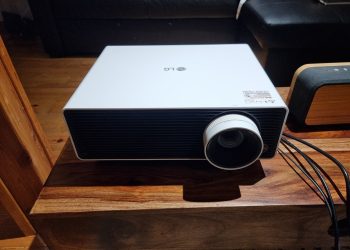 LG Probeam BF50NST
