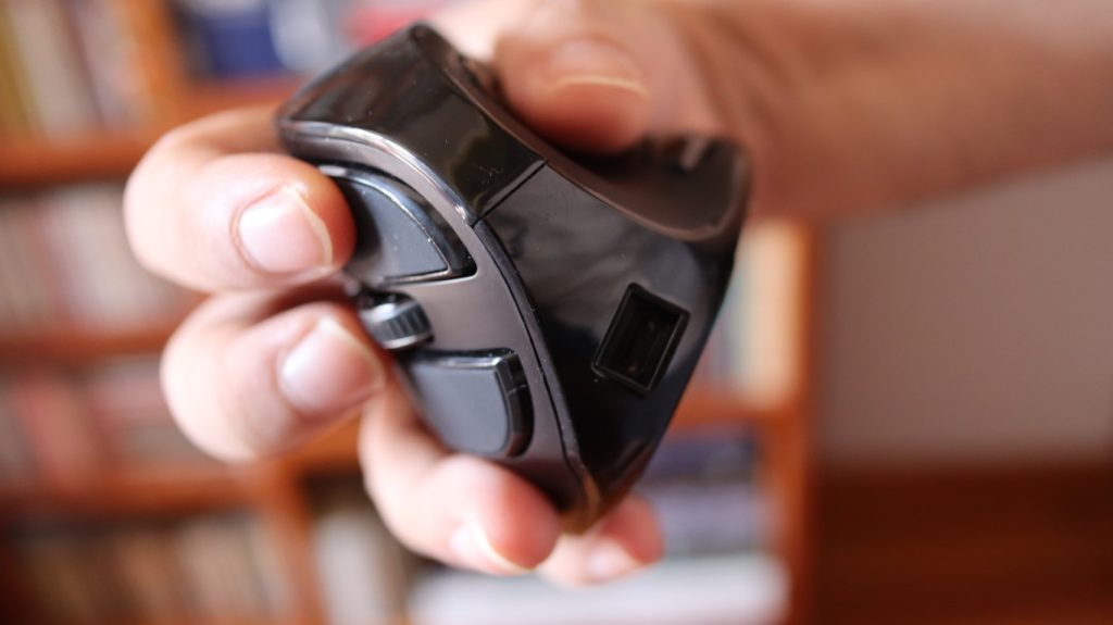 Análise ao Trust Voxx, um rato muito ergonómico e com ecrã LCD 2 Análise Trust Voxx