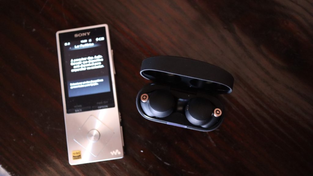 Análise auriculares Sony WF-1000XM4