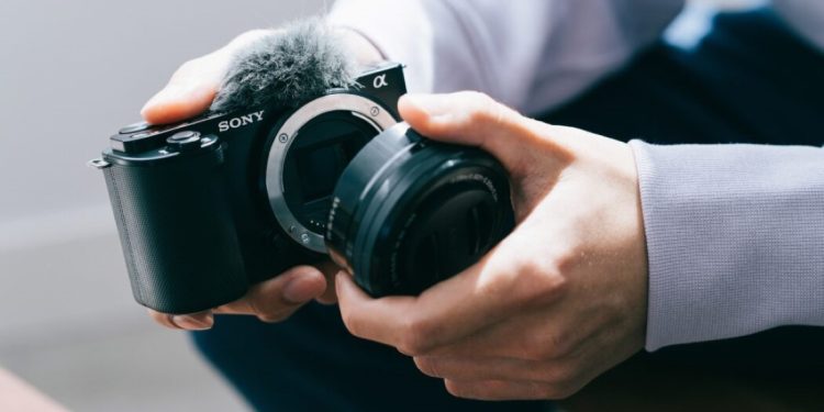 Sony ZV-E10
