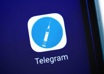 Variante Delta faz disparar Mercado Negro dos Certificados Covid