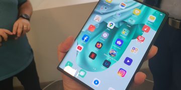 OPPO X 2121