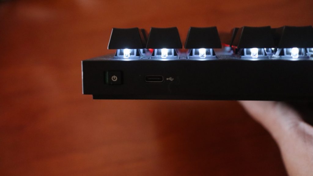 Análise ao teclado mecânico OMEN Spacer Wireless TKL 8 Análise OMEN Spacer Wireless TKL Xá das 5