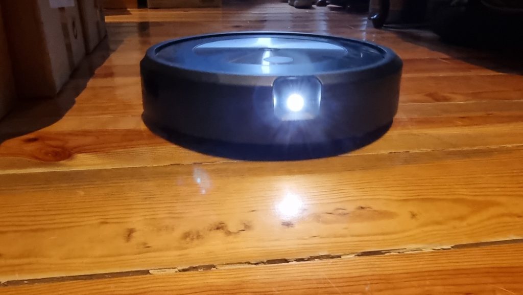 Análise iRobot Roomba J7+
