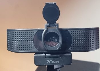Análise webcam Trust TW-350 4K