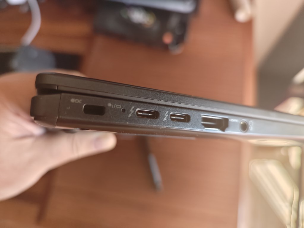 Análise Dynabook Portégé X30W
