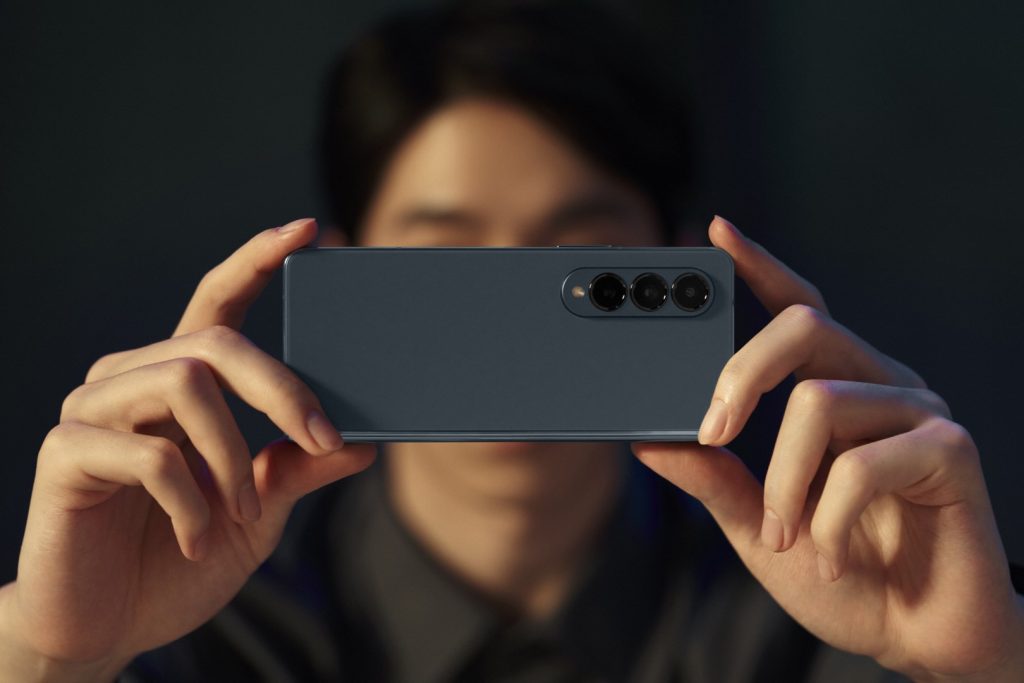 Samsung Galaxy Z Flip4 e Galaxy Z Fold4 estão apresentados oficialmente. Confiram aqui tudo! 8 2 041 hands on galaxy zfold4 graygreen HI